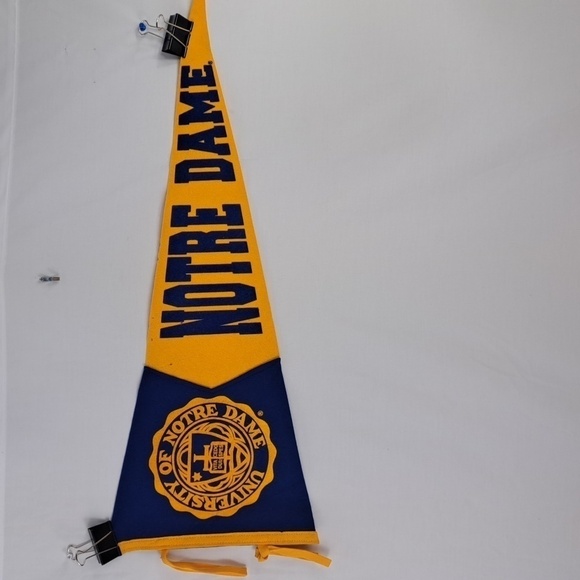 Vintage 1950's University of Notre Dame full size felt collegiate pennant - Picture 1 of 4